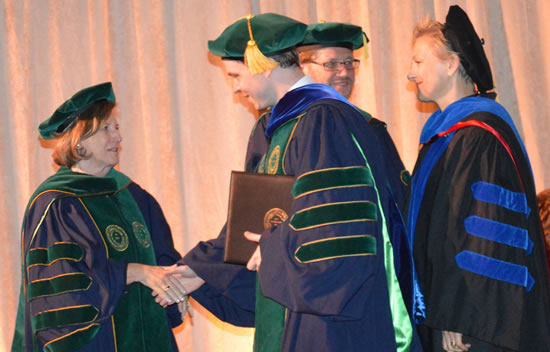 Ellen Futter, President, AMNH congratulates doctoral graduate